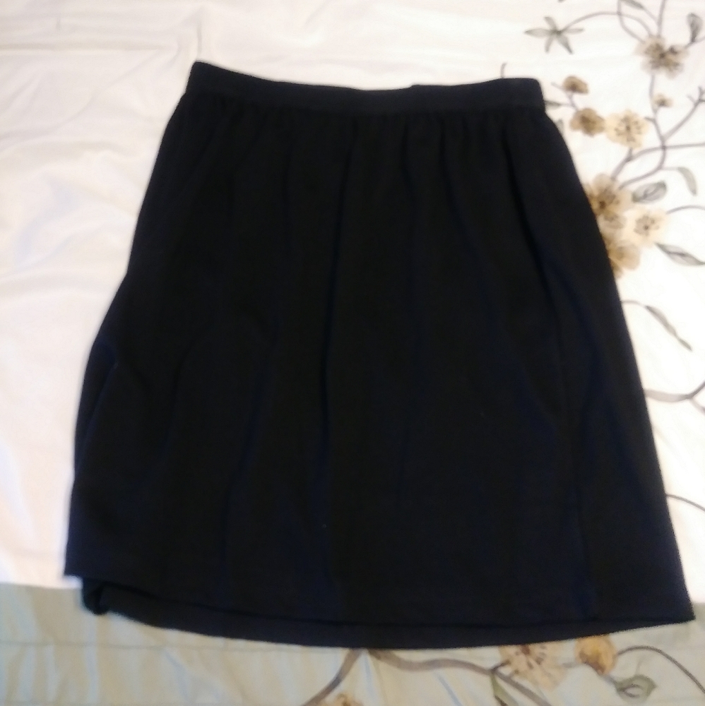 Black skirt